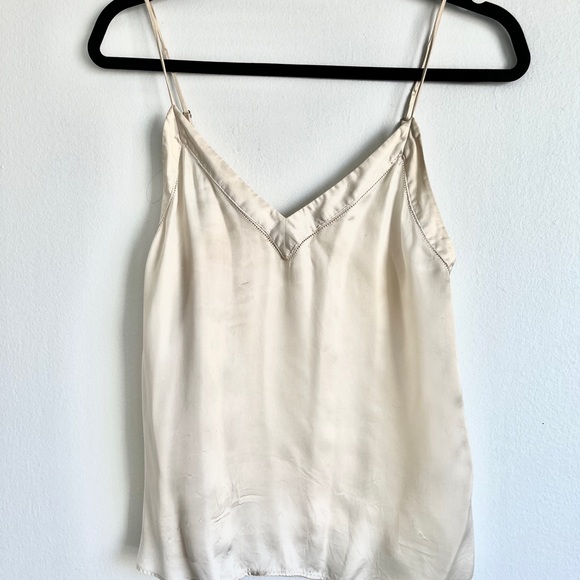 Aritzia Wilfred silk blouse - Picture 3 of 6